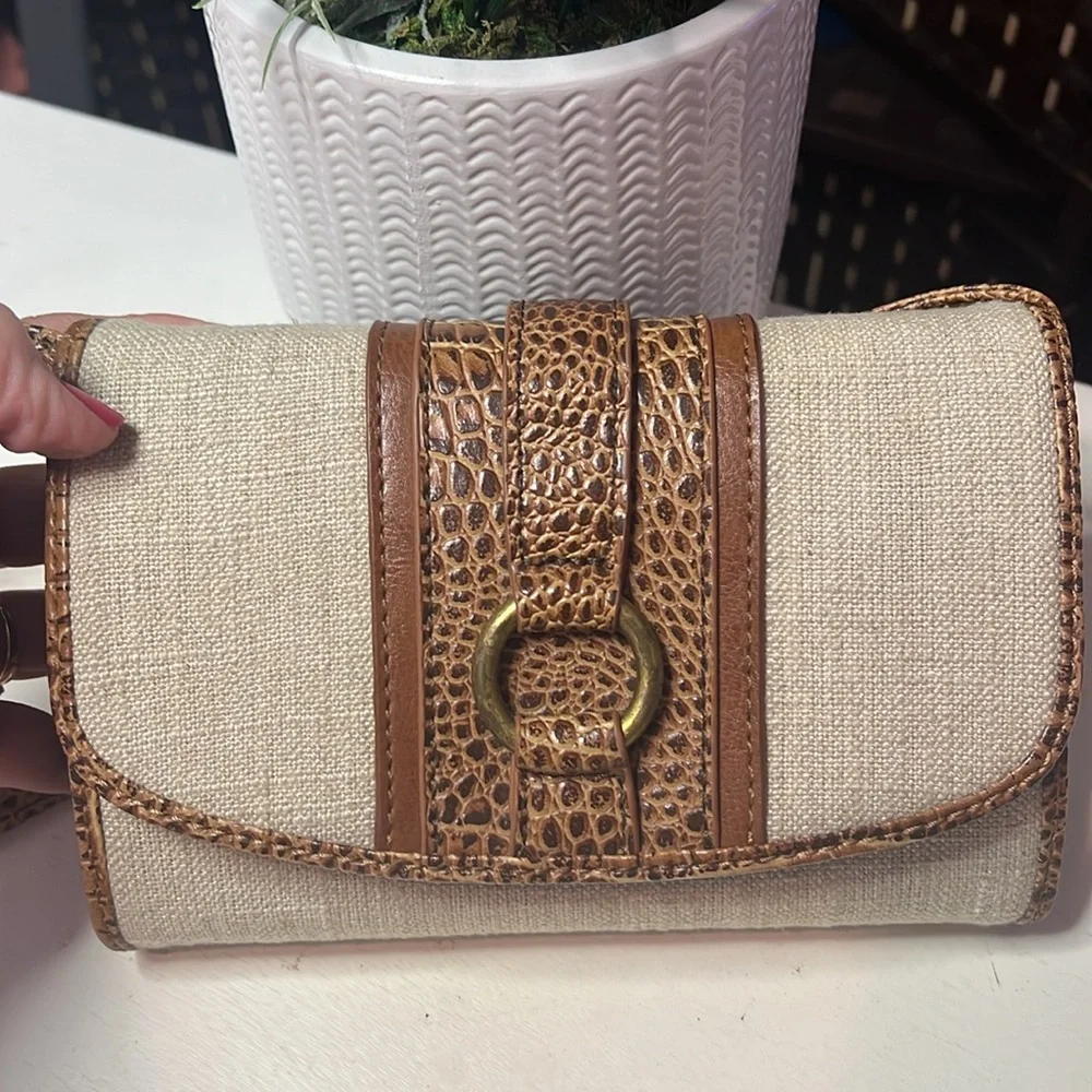 Coldwater Creek Purse Wallet Cross Body Bag Card Organizer Tan Brown - Picture 9 of 12